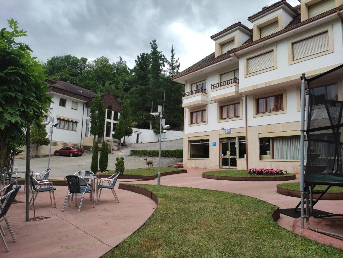 Hotel Penagrande Кангас-дель-Нарсеа Екстер'єр фото