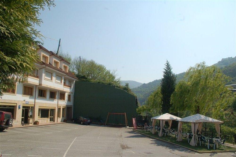 Hotel Penagrande Кангас-дель-Нарсеа Екстер'єр фото