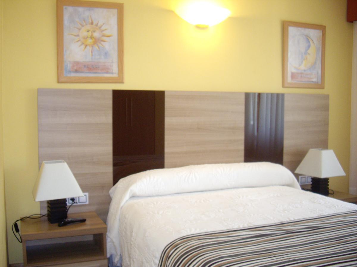 Hotel Penagrande Кангас-дель-Нарсеа Екстер'єр фото