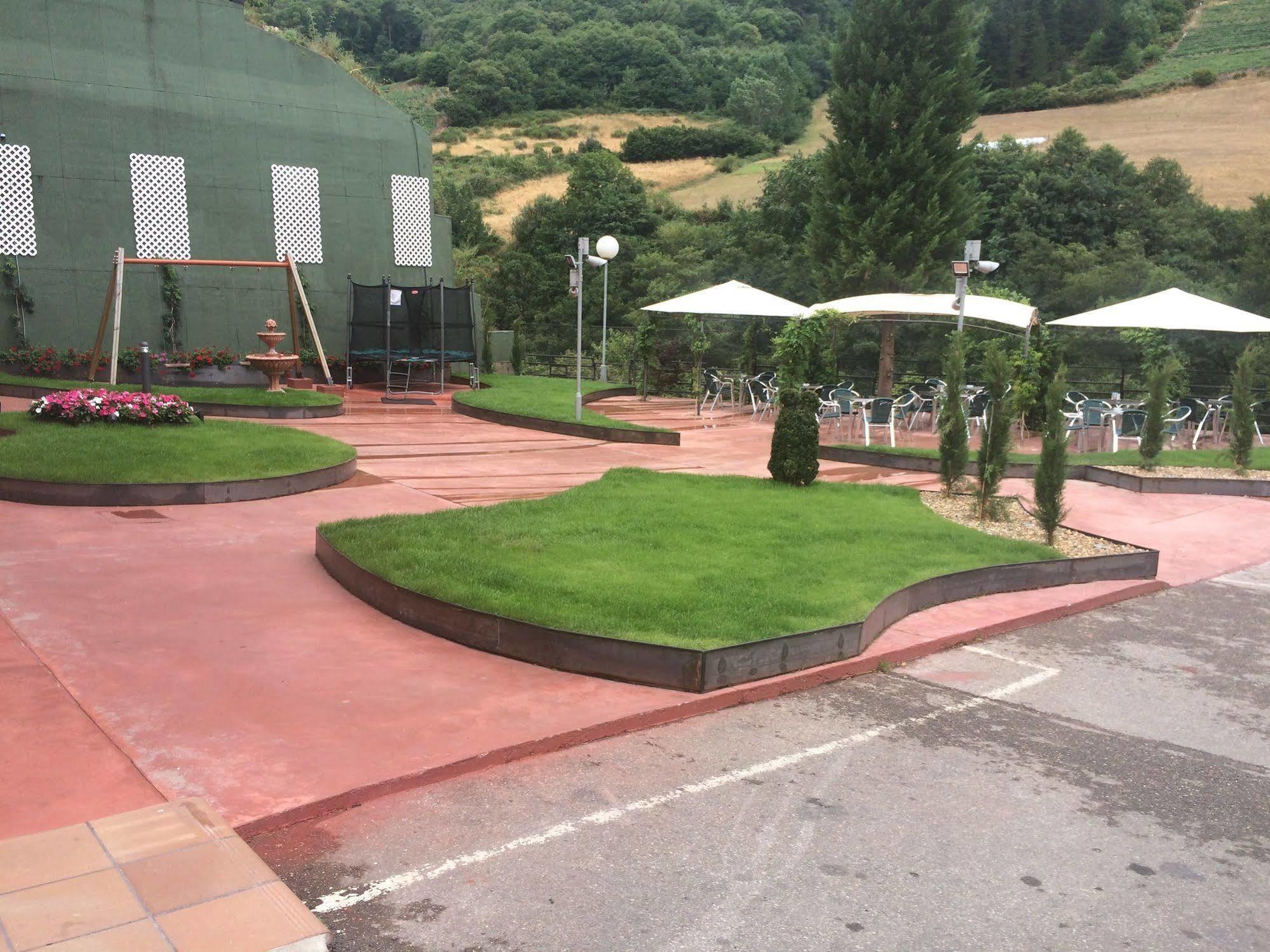 Hotel Penagrande Кангас-дель-Нарсеа Екстер'єр фото